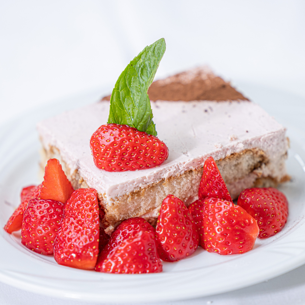 Erdbeer Tiramisu Dessert, Erdbeeren frisch vom Feld